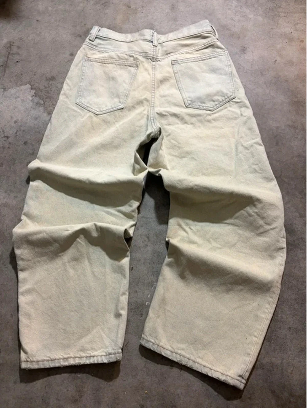 Baggy fit tan light blue wash jeans 29/30